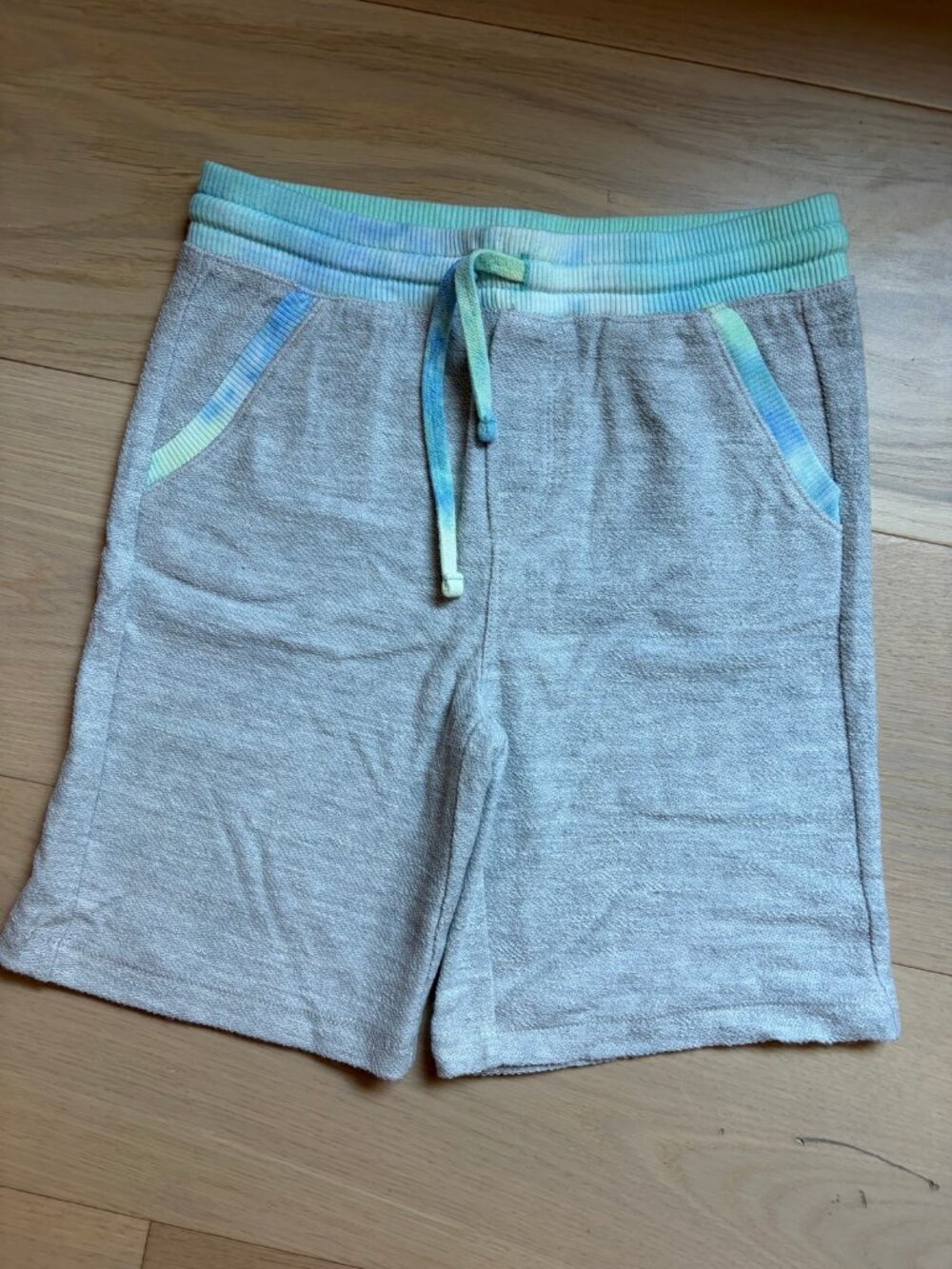 Splendid Girls Size 7 NWT Gray Terry Tie-Dye Waistband Shorts